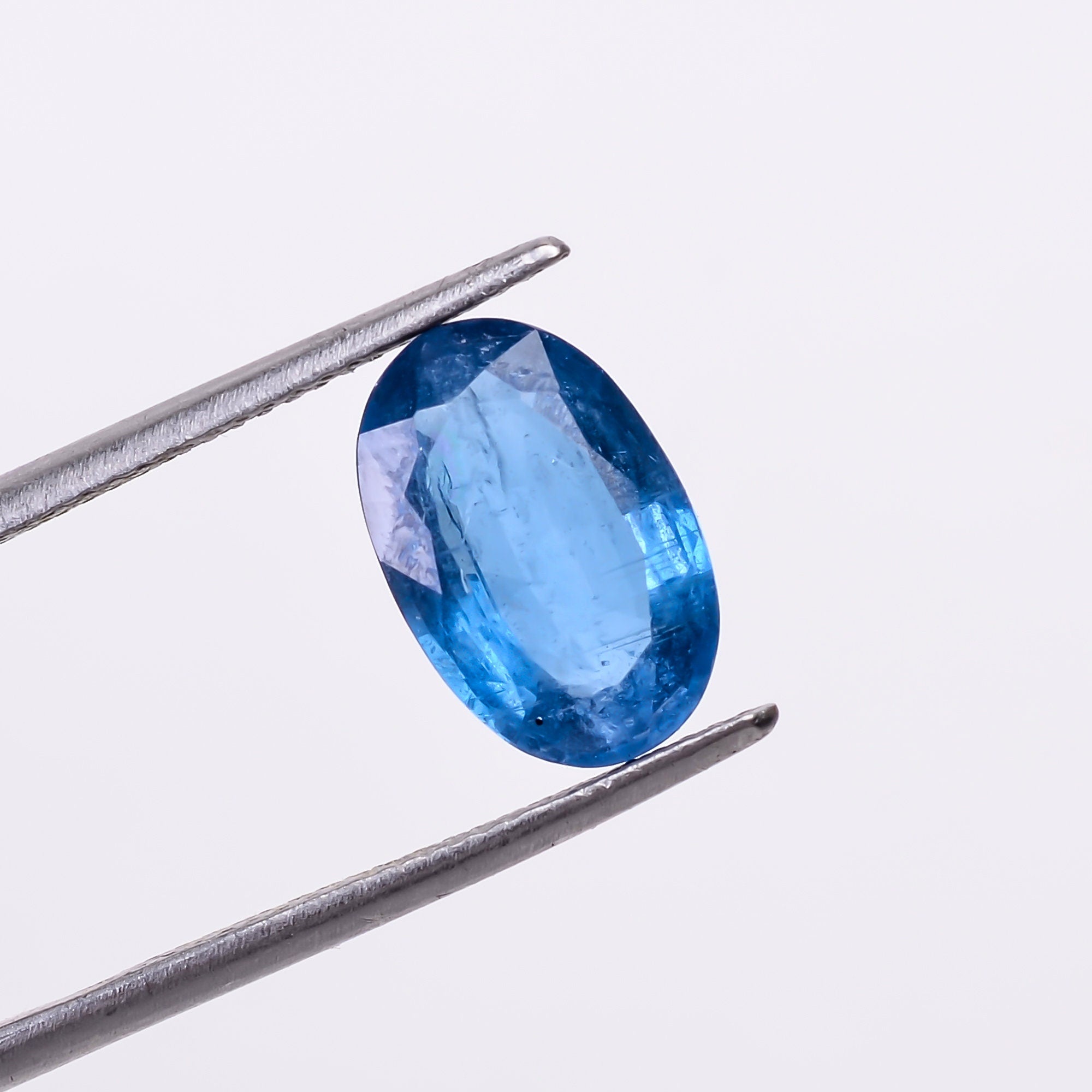 natural blue kyanite oval shape cut stone loose gemstone